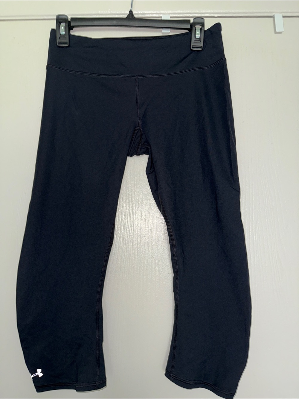 Under Armour Black Capri Leggings
